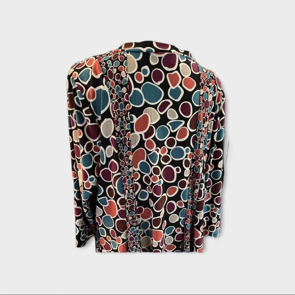 Measurements Lying Flat Pit-Pit 21”1/2 Length 28” - Picture 3 of 4